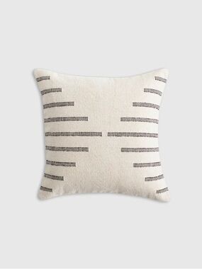 QUINCE 20x20 Bold Stripe Pillow Cover Black 7426